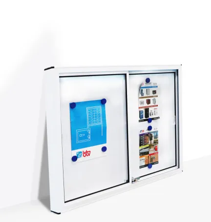 VITRINA ANUNCIOS ALUMINIO PINTADO BLANCO 700X920