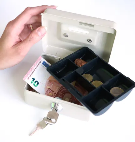 CAJA DE CAUDALES COMBINACION PEQUEÑA BLANCA