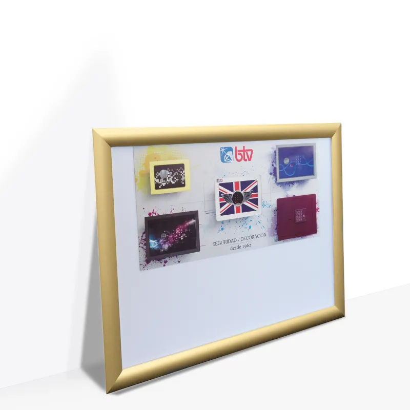 TABLÓN DE ANUNCIOS FLAT HORIZONTAL DORADO